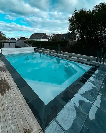 pisciniste à Douarnenez - image 4